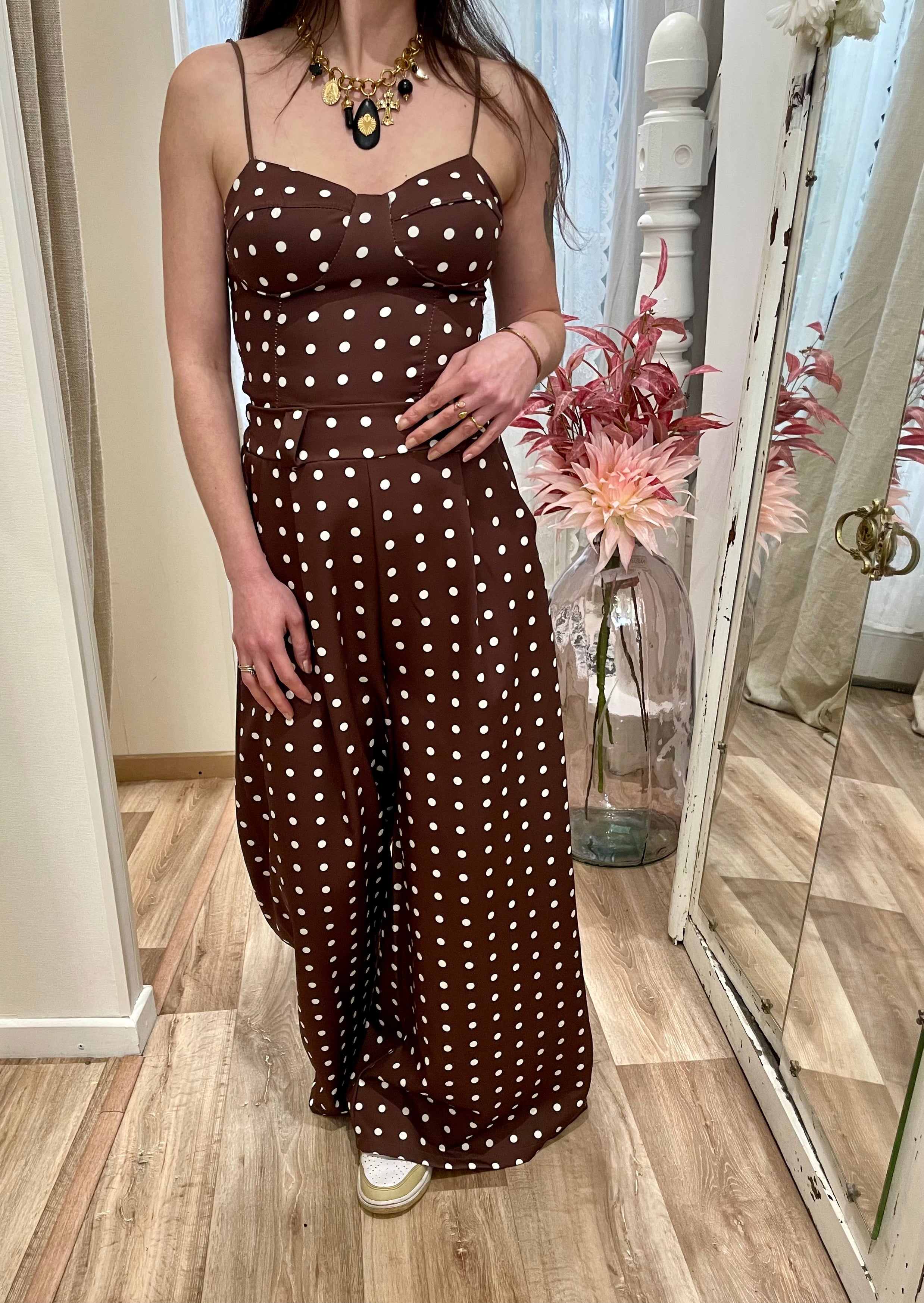 Ensemble à pois marron