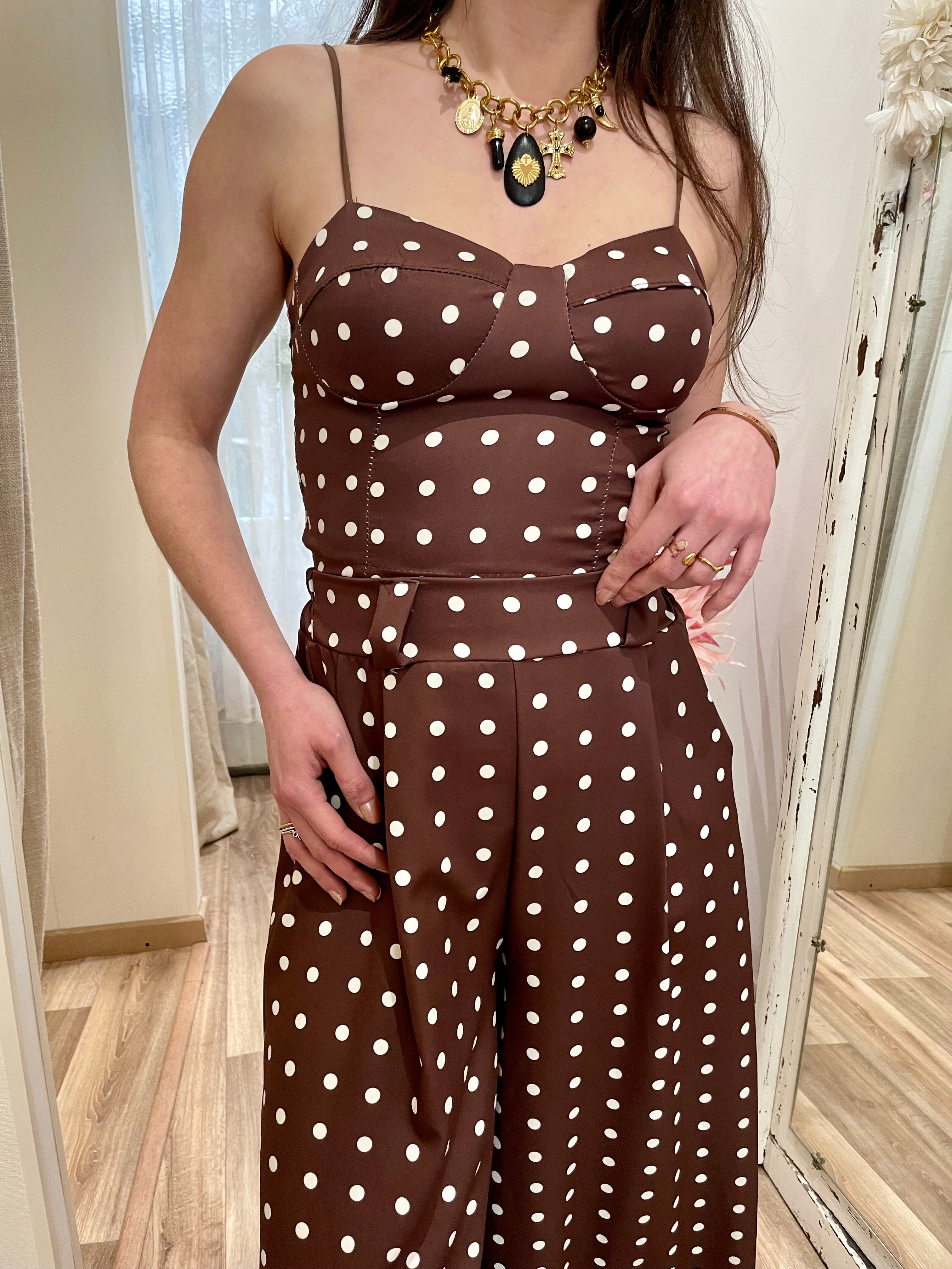 Ensemble à pois marron