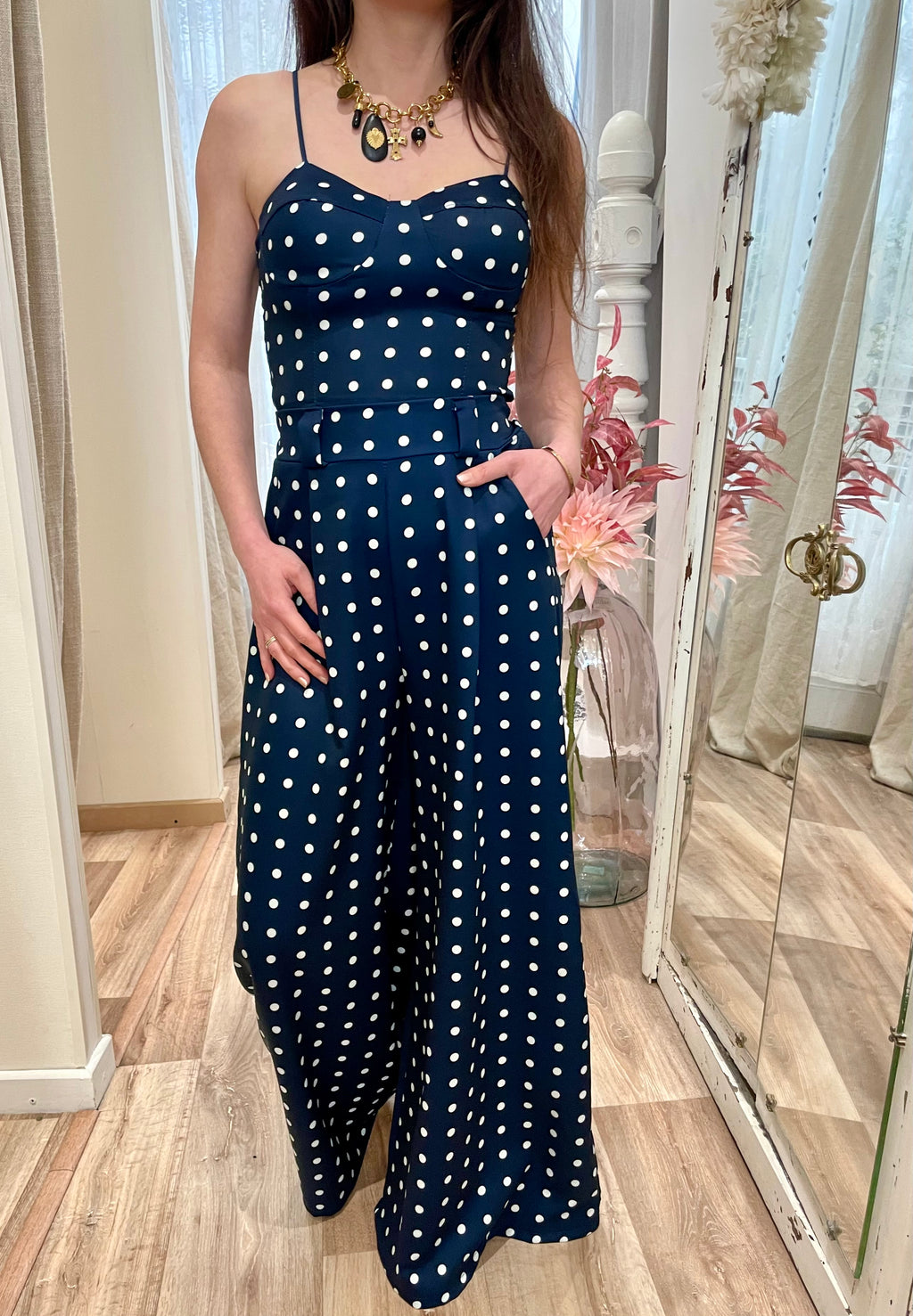 Ensemble à pois bleu marine