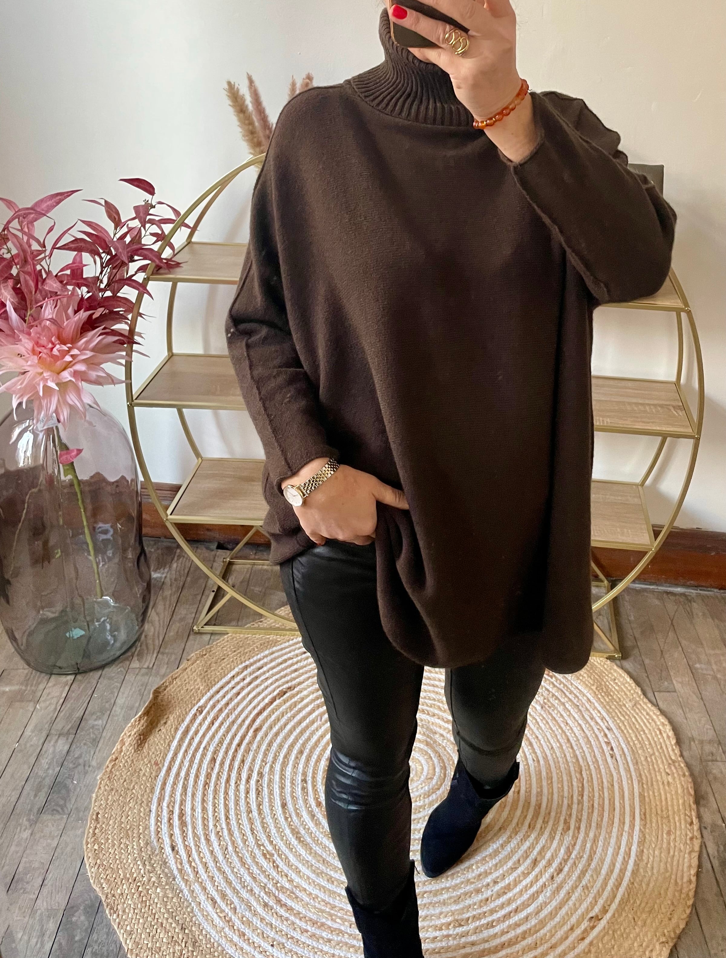 Pull long col roulé oversize